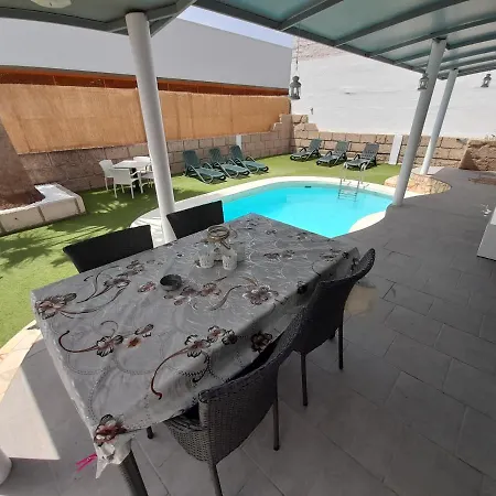 Blanca Villa