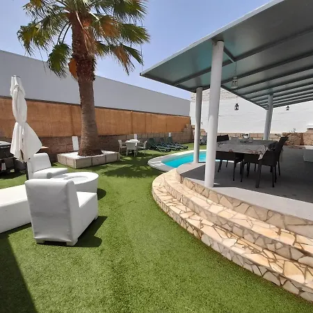 Villa Blanca *